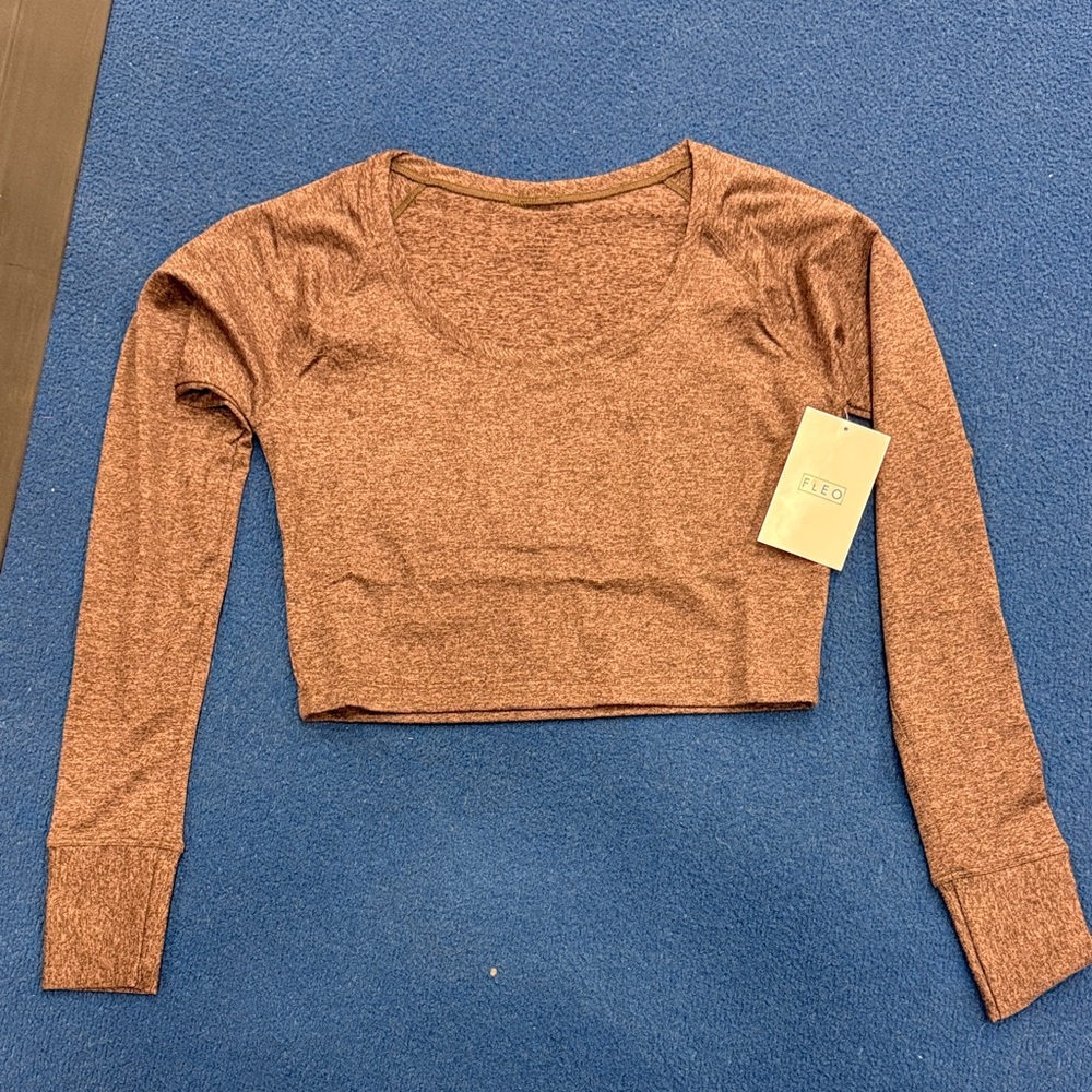 Fleo Women's Copper Long Sleeve Crop Top